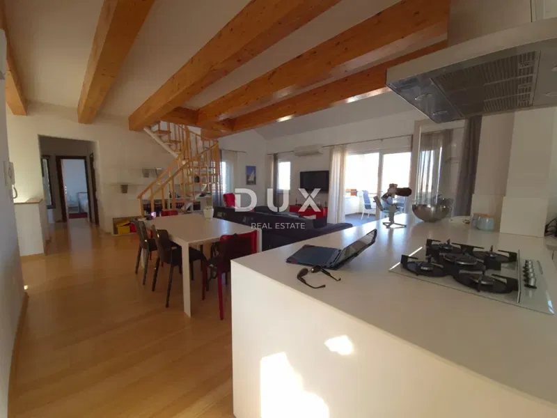 ISLAND ISLAND MURTER, MURTER - OPPORTUNITY! Exclusive four-bedroom penthouse – 3