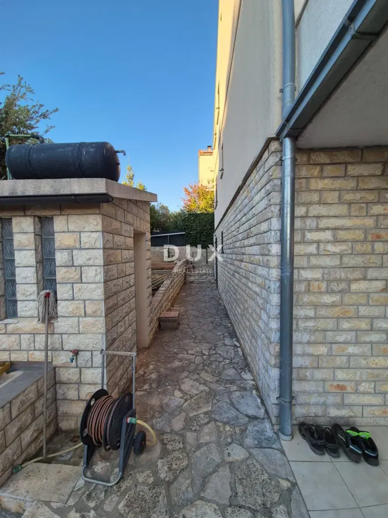 BIOGRAD, SVETI FILIP I JAKOV - Minőségi tágas ház – 3