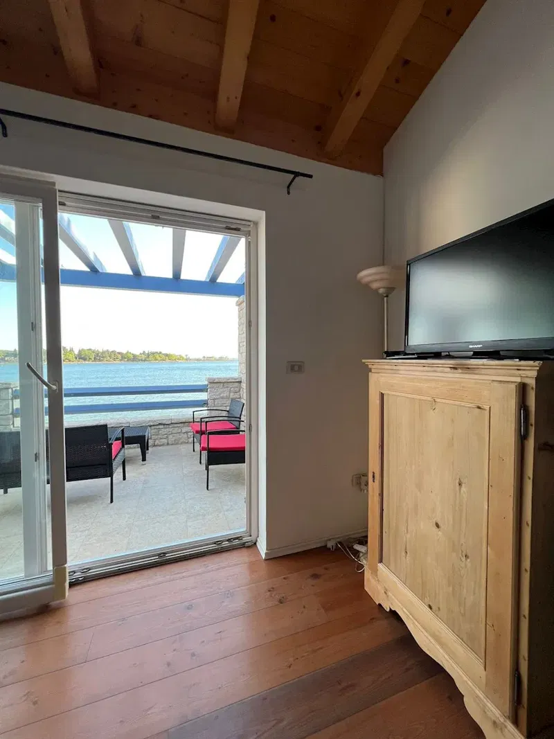 Luxury Real Estate Istria, apartment on sale first row to the sea – 2
