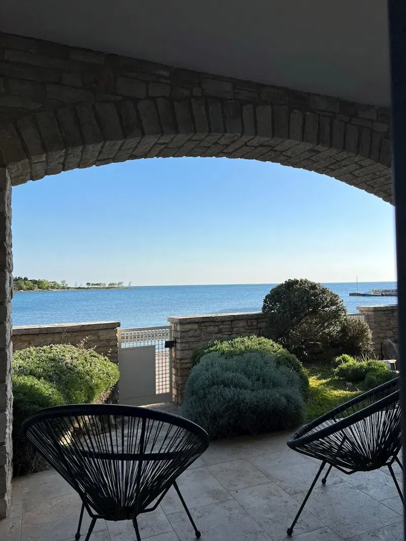 Luxury Real Estate Istria, apartment on sale first row to the sea – 3