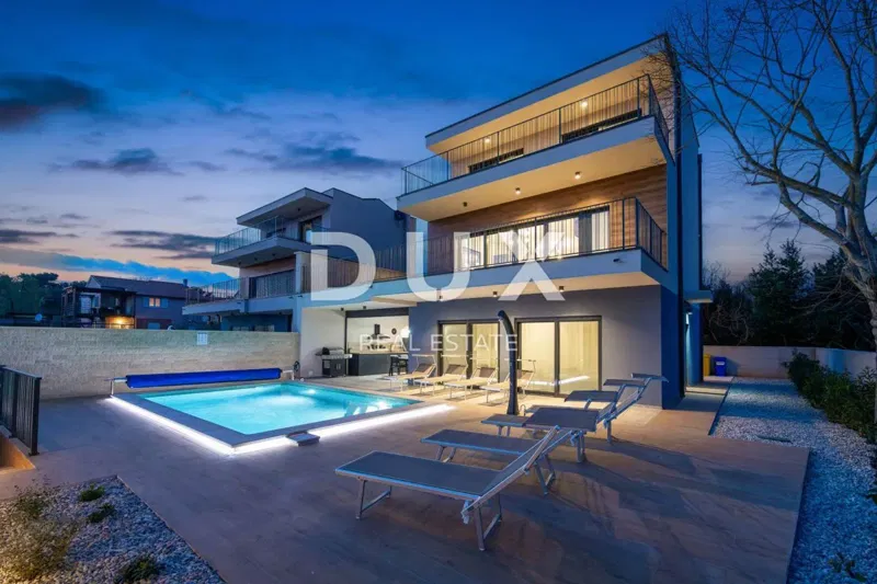 ISTRIA, BANJOLE - Villa bifamiliare contemporanea al mare! – 2
