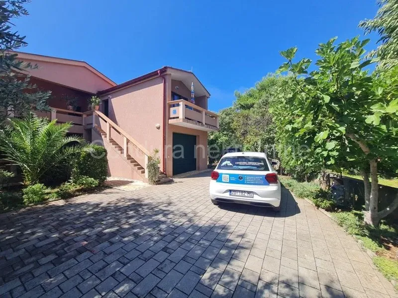 Nin, comfortable house with 3 apartments - spacious landscaped yard – 3