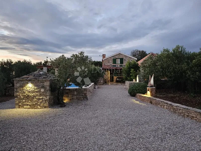 Stone Oasis on Šolta – 3
