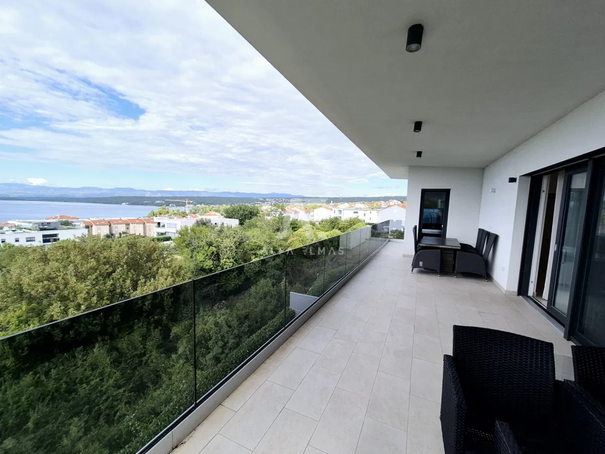 Malinska, luxus penthouse medencével és tengerre néző kilátással! ID 648