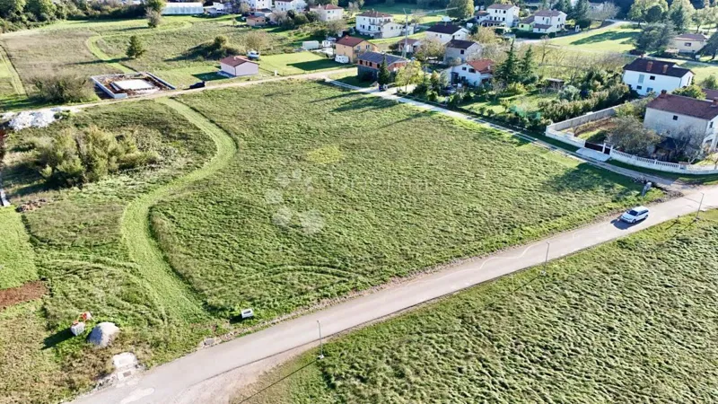 Building land Kršan, 1.117m2 – 2