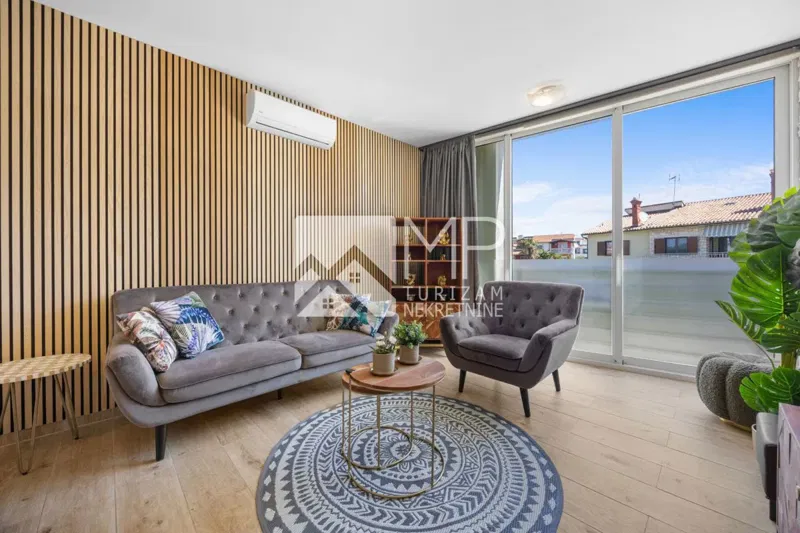 Medulin – Renovated duplex apartment of 64.58 m² in a highly sought-after location by the sea – 2