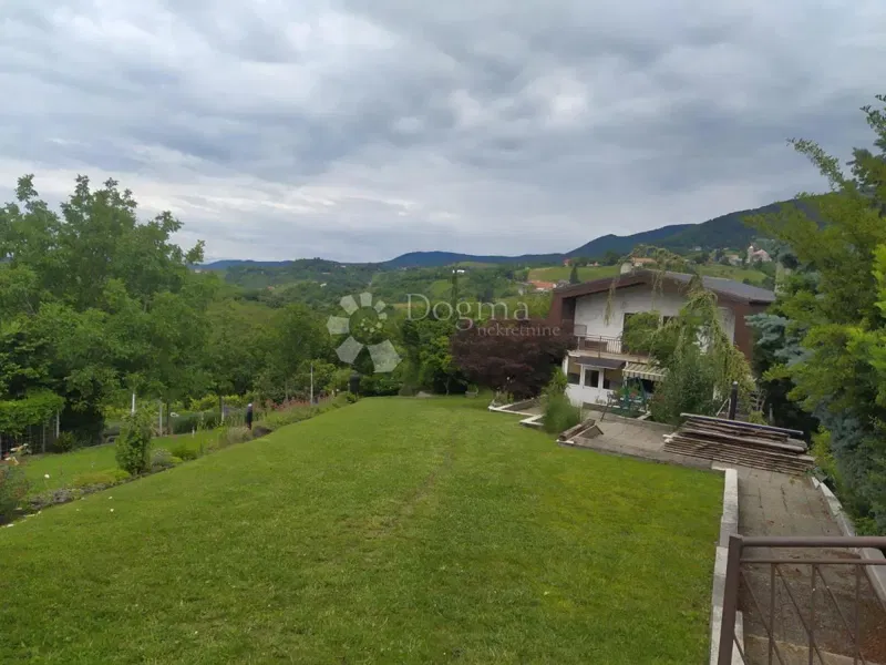 Investicijska prilika! kuća Vlaškovec s okučnicom 21.607 m2