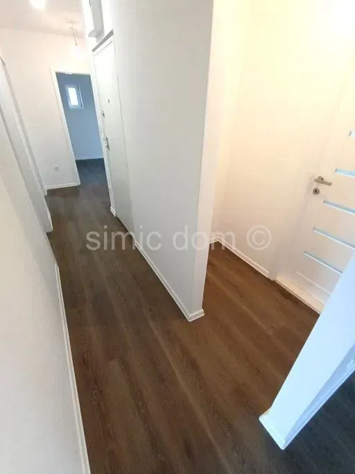 Renovated three-bedroom apartment, Split – 3
