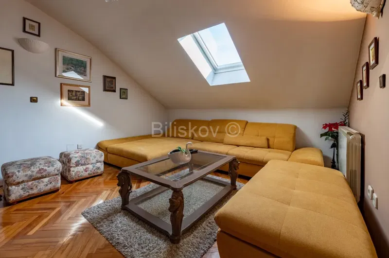 For Sale, Zagreb, Trešnjevka, Apartment 105 m² + Sale of 2 Garages – 3