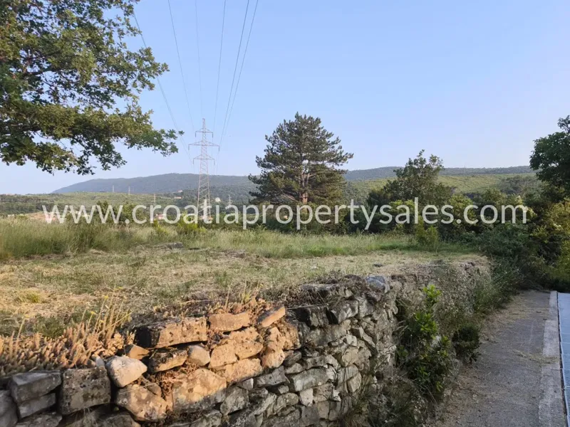 Omis, agricultural land for sale, 125.000 € – 2