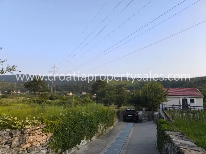 Omis, agricultural land for sale, 125.000 € – 3