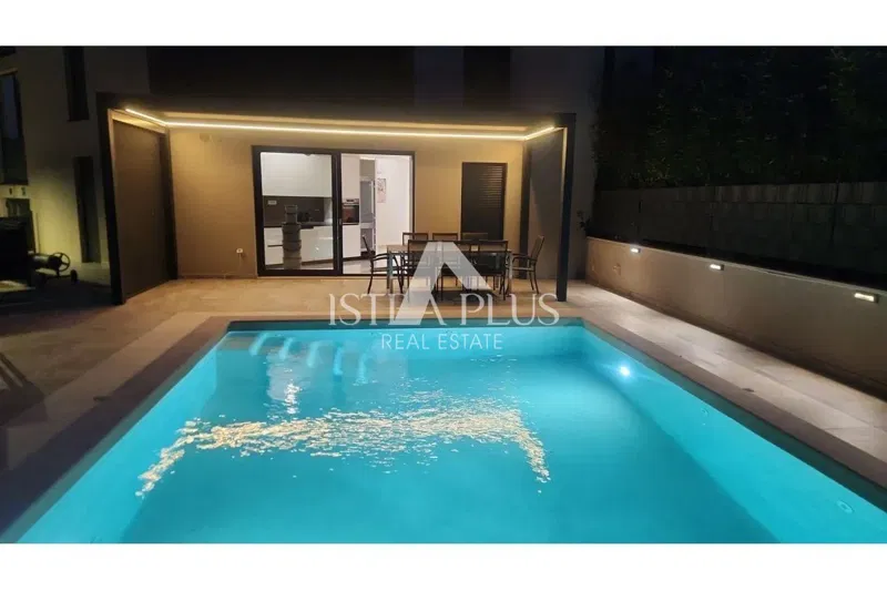Parenzo - appartamento al piano terra con piscina privata – 2