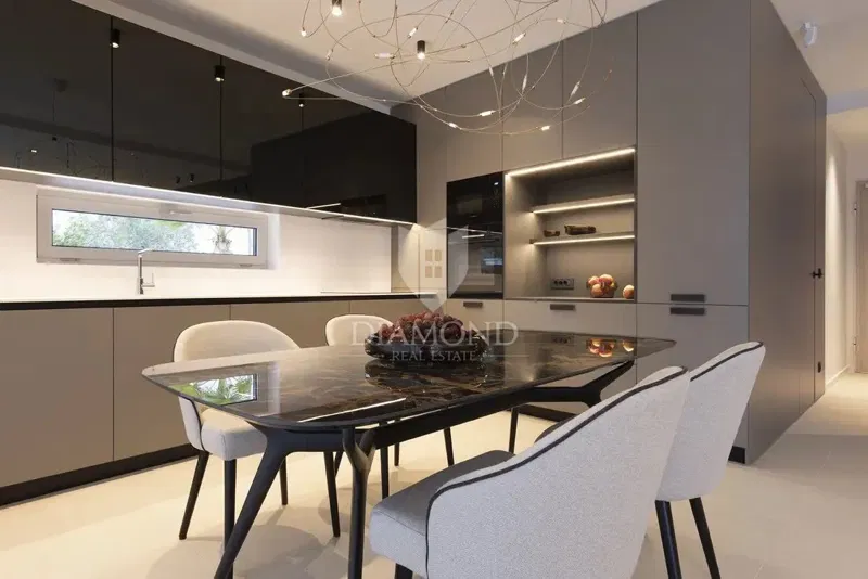 Appartamento Krk, 113m2 – 2