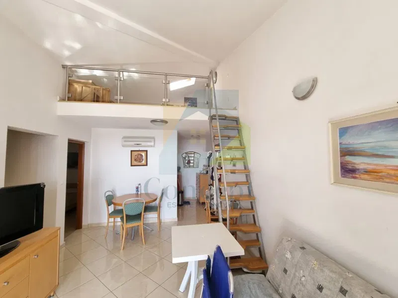 Poreč, Surroundings, Apartment on the Second Floor with a Gallery and Sea View, 2 km from the Sea – 2