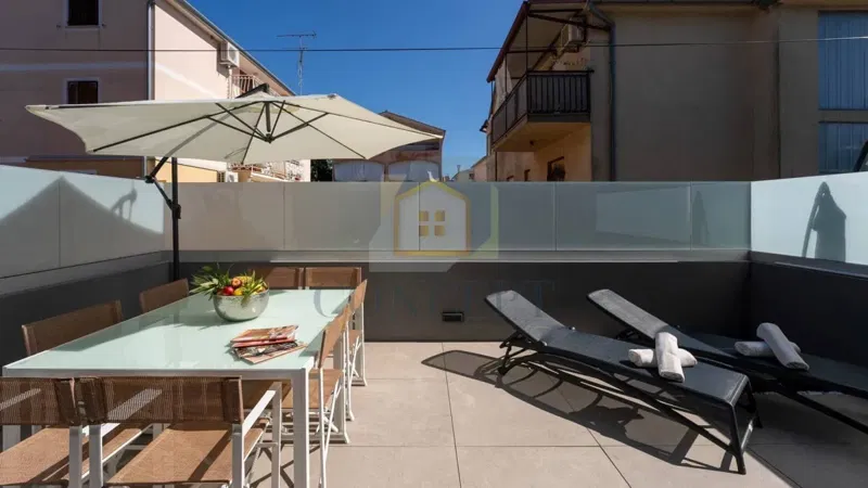 Poreč, Surroundings, Row House with Pool in Excellent Location, 500 m from the Sea – 3