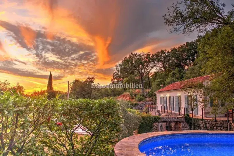 Дом Grižane – 2