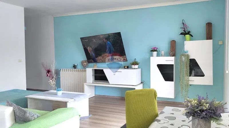 Istra, Kaštel- stan s velikim vrtom