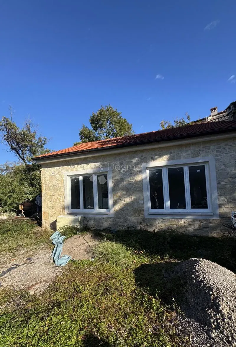 Business premise Kostrena, 80m2