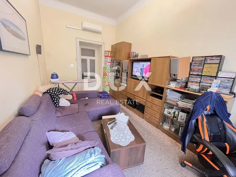 RIJEKA, BELVEDER - 6 bedroom apartment with loggia and balcony for investment in a great location – 3