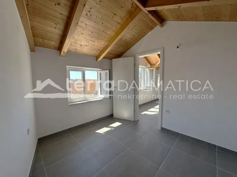 Unique house in Krapanj, three floors, 50 m from the sea – 3