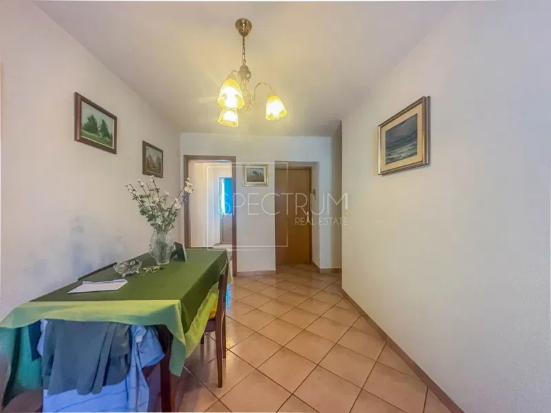 Brtonigla area, stone house with yard in a quiet location – 3