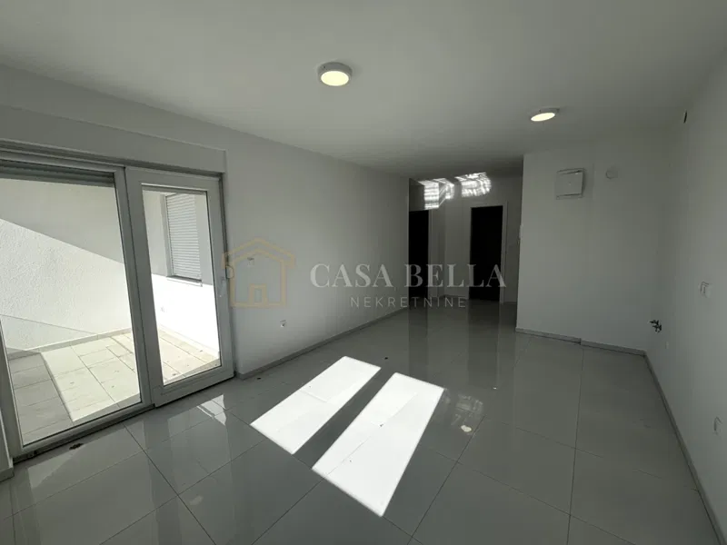 Crikvenica, Novogradnja 150m od mora! – 3