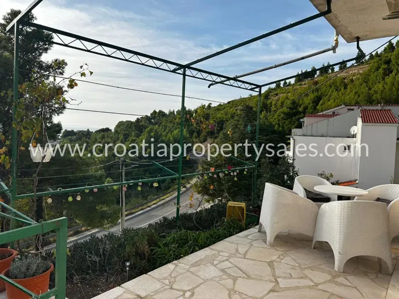 Omis, house for sale, 330.000 € – 3