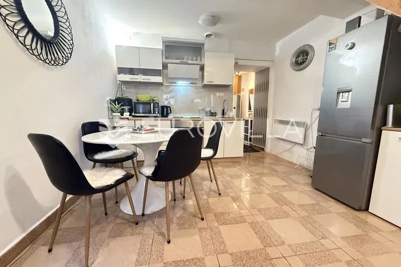 Vodnjan, Istria - Fully Renovated Stone House in Old Town with Parking, 110 m² – 3