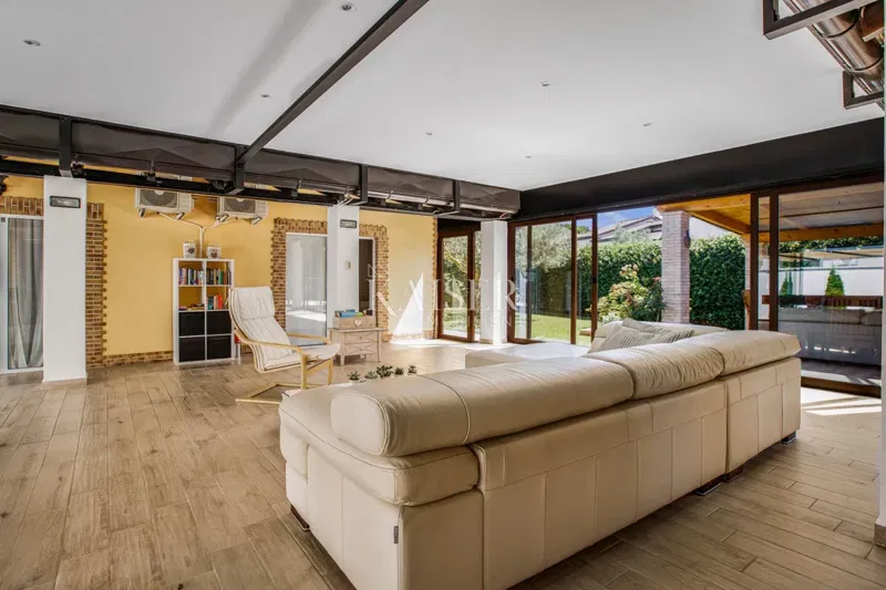 Istria, Medulin - modern beautiful house 460m2 near the sea – 2