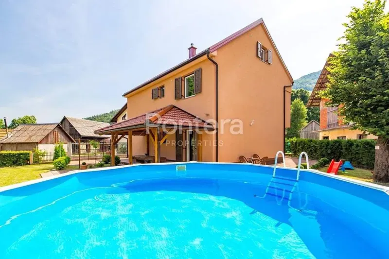 Casa Jasenak, Ogulin, 1.500m2 – 3