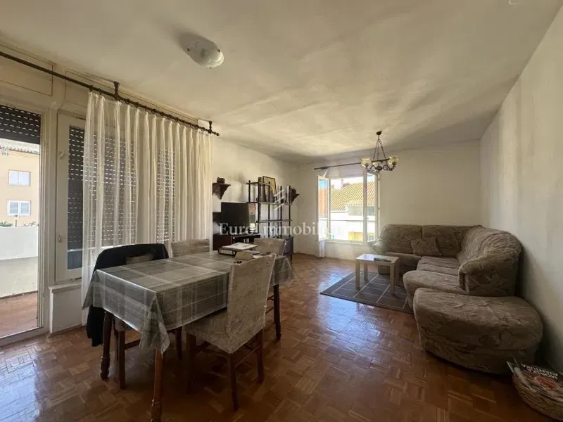 Two-Bedroom Apartment in Makarska Residential Area – 3