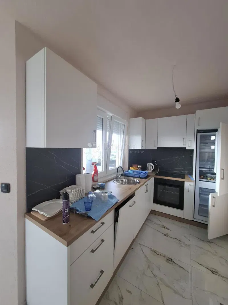 Appartamento Turanj, Sveti Filip I Jakov, 130m2 – 2