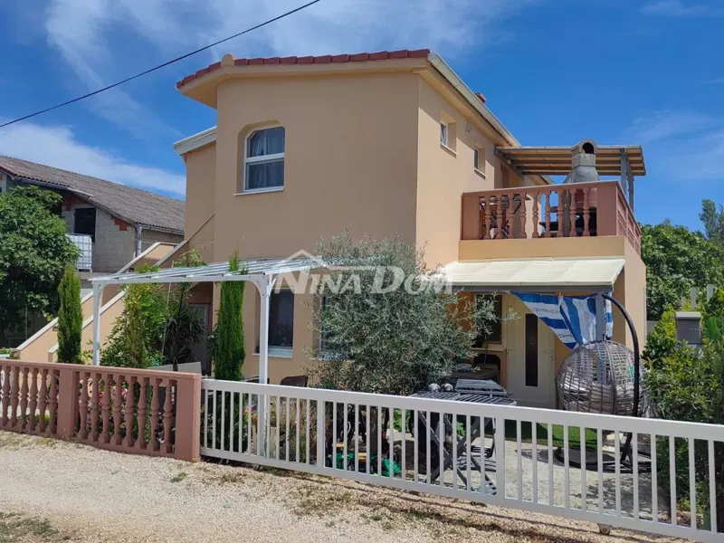 Family property suitable for both occasional and permanent residence – 3