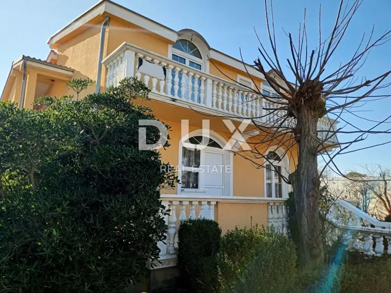 PAKOŠTANE - Spaziosa casa con tre appartamenti – 3