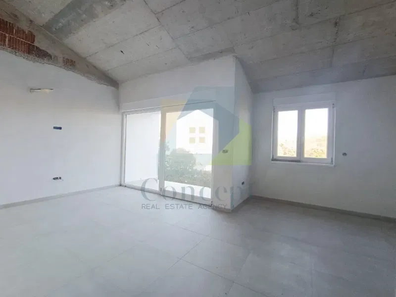 Poreč, Surroundings, Apartment on the First Floor with Two Bedrooms and Sea View – 2