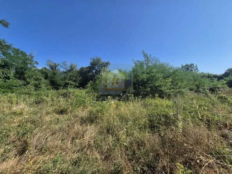 Poreč, Surroundings, Three Building Plots in a Quiet Settlement, 12 km from the Sea – 2