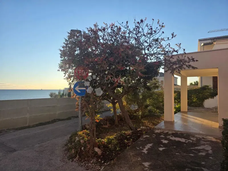 ROGOZNICA - COTTAGE 2ª FILA DAL MARE – 3