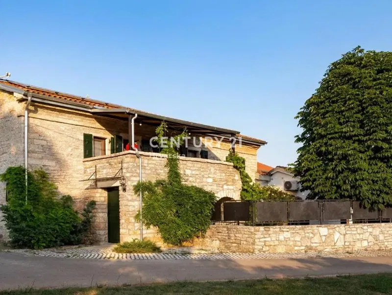 GRAČIŠĆE, STONE VILLA WITH A POOL IN THE HEART OF ISTRIA – 2