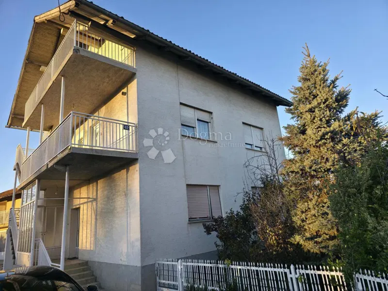 Casa Hrašće Turopoljsko, Novi Zagreb - Zapad, 329m2 – 2