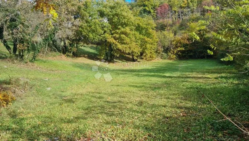 Építési telek Režanci, Svetvinčenat, 2.082m2 – 3