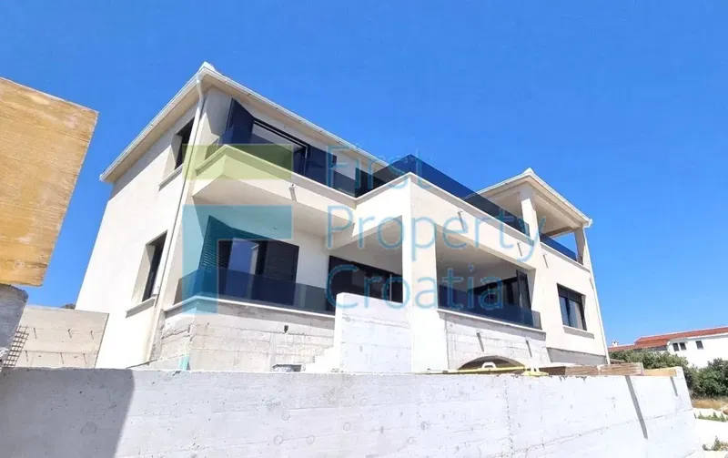 RG1713 - Villa con vista sul mare, vicino a Rogoznica, in vendita – 2