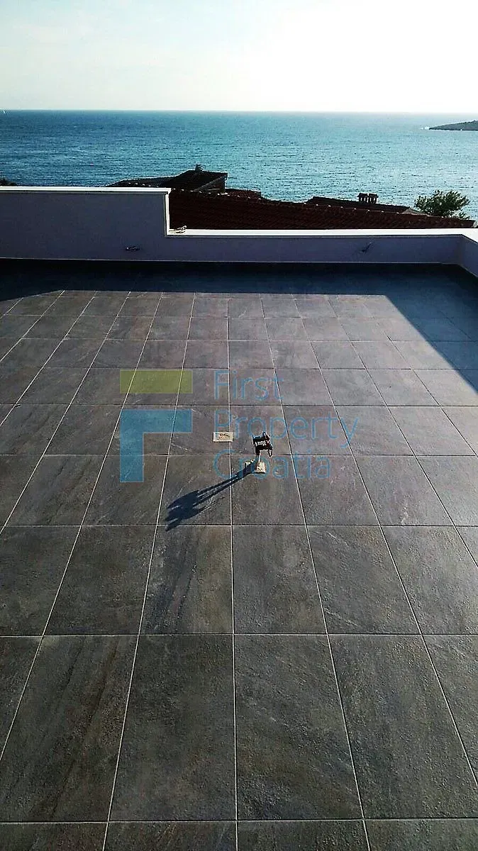 RG0811 - Apartment villa 50m from the sea, near Rogoznica, for sale – 3