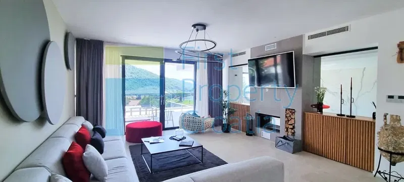 TG1665 – Luxury villas with panoramic sea views, near Trogir, for sale – 3