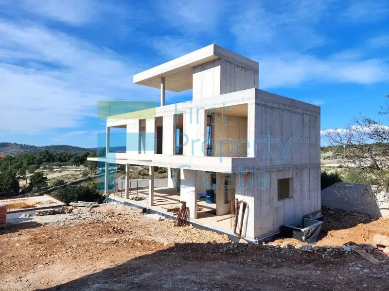 BR1718 - Prostornaya villa s gorodskim dizaynom, Brach, na prodazhu – 2