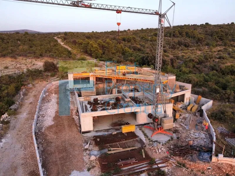 SI1711 - Villa s unikal'nym dizaynom, Primoshten, na prodazhu – 2