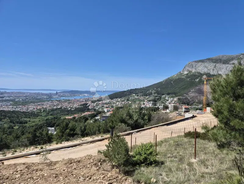 Земля под застройку Klis, 449m2
