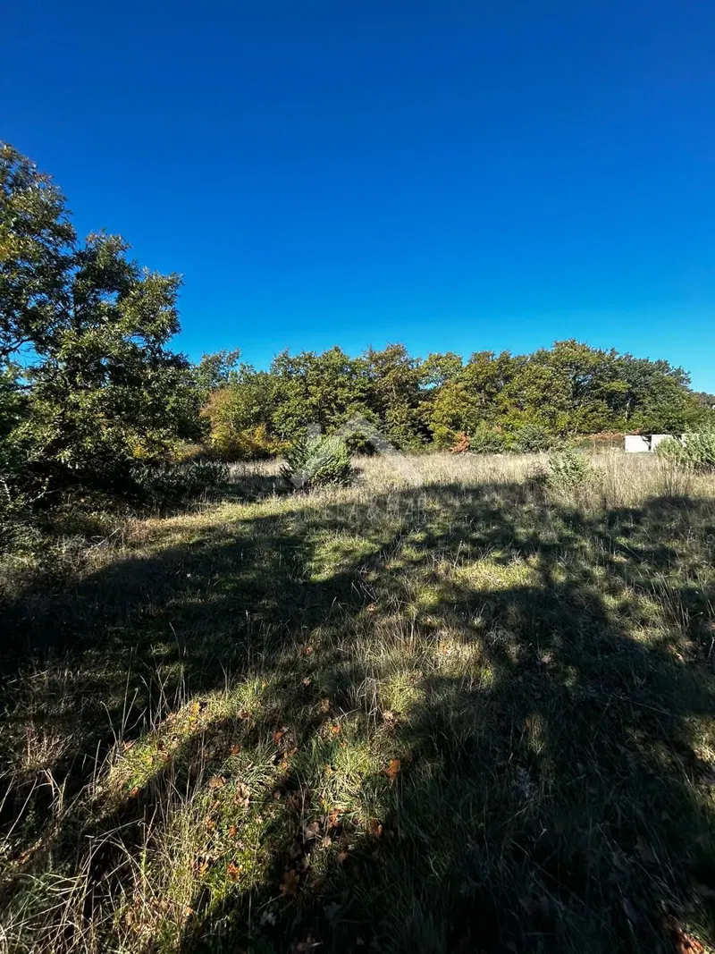 Terreno Radovin – 2