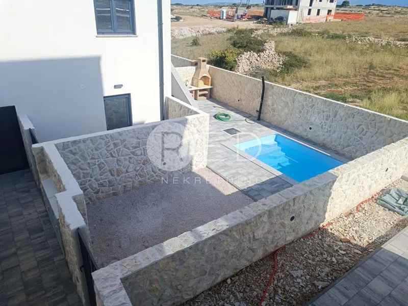 Wohnung Povljana – 2