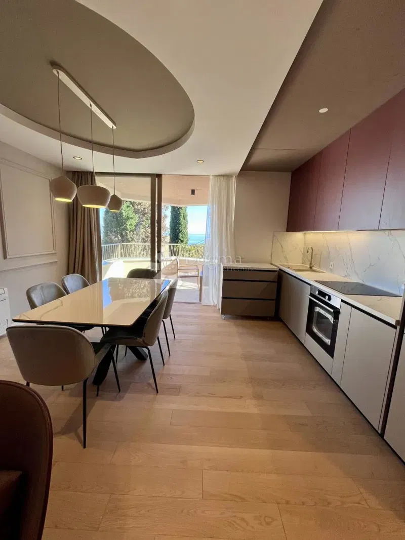 Allogio Opatija - Centar, Opatija, 72m2 – 2