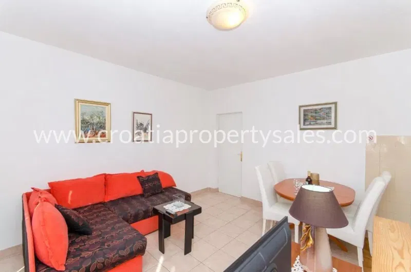 Brac, house for sale, 350.000 € – 3